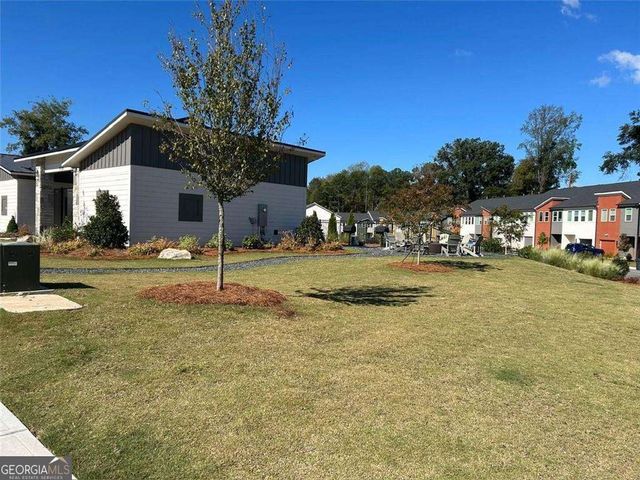 1708 Gunnin Trace NW, Atlanta, GA 30318