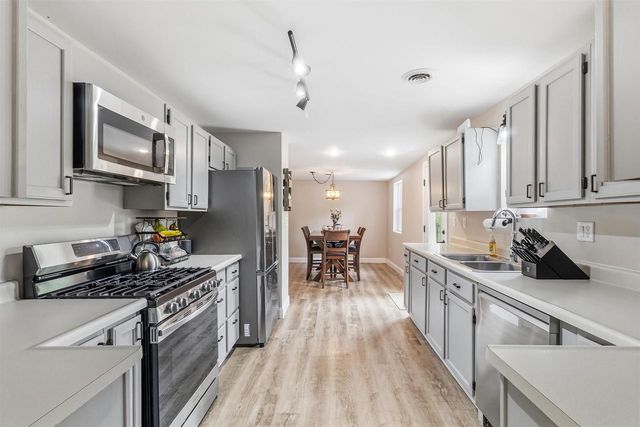 5606 Midland Road, Mazomanie, WI 53560