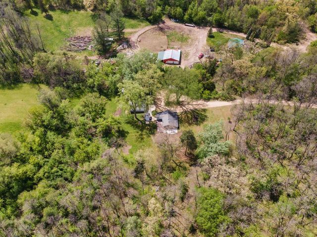 5606 Midland Road, Mazomanie, WI 53560
