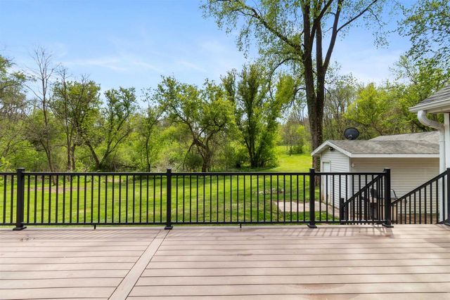 5606 Midland Road, Mazomanie, WI 53560