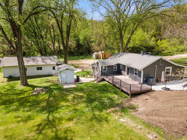 5606 Midland Road, Mazomanie, WI 53560