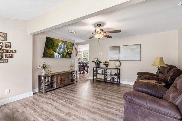 5606 Midland Road, Mazomanie, WI 53560