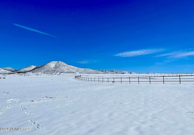 10178 E Blossom Lane 26, Prescott Valley, AZ 86314