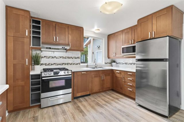 8389 Curlycup Place, Parker, CO 80134