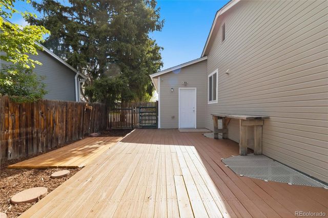 8389 Curlycup Place, Parker, CO 80134