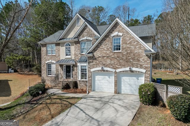 3270 Royal Creek Way SW, Lilburn, GA 30047