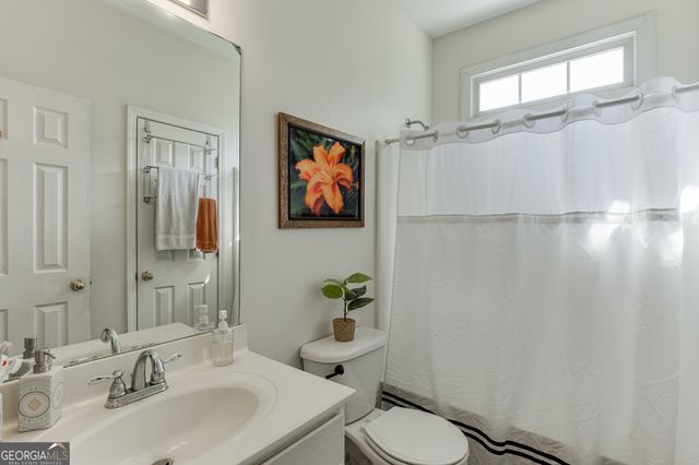 3270 Royal Creek Way SW, Lilburn, GA 30047