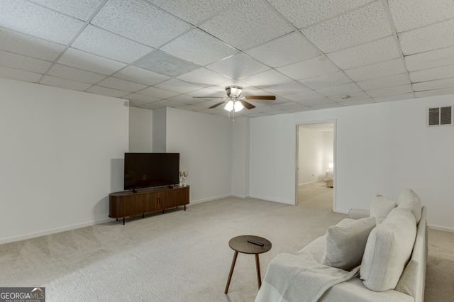 3270 Royal Creek Way SW, Lilburn, GA 30047