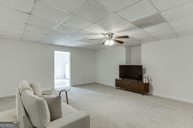 3270 Royal Creek Way SW, Lilburn, GA 30047