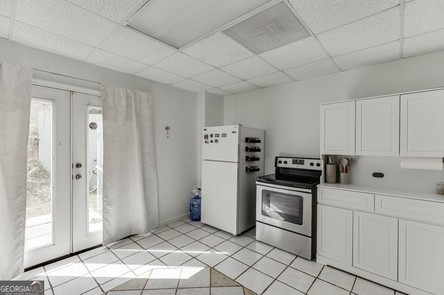 3270 Royal Creek Way SW, Lilburn, GA 30047