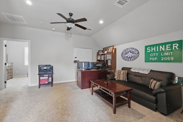 6902 Golf Green Drive, Arlington, TX 76001