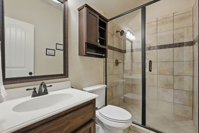 6902 Golf Green Drive, Arlington, TX 76001