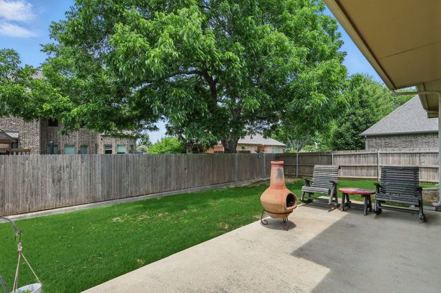 6902 Golf Green Drive, Arlington, TX 76001