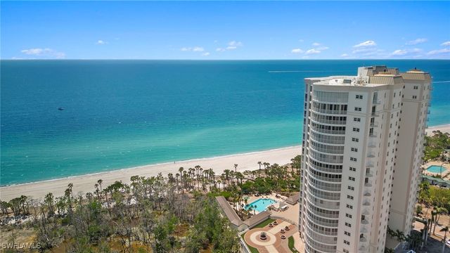 8111 Bay Colony DR 802, Naples, FL 34108
