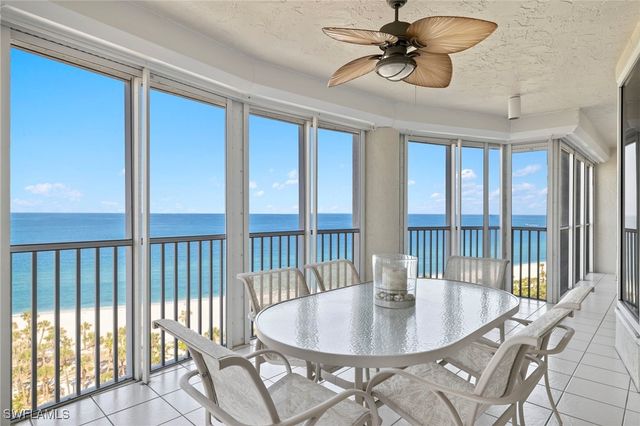 8111 Bay Colony DR 802, Naples, FL 34108