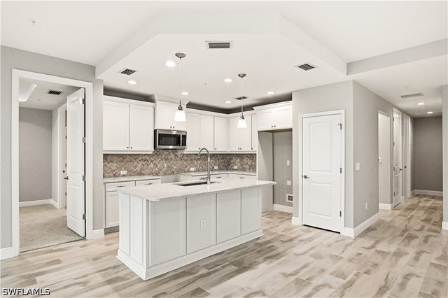 2664 Seychelles CIR 2401, Naples, FL 34112