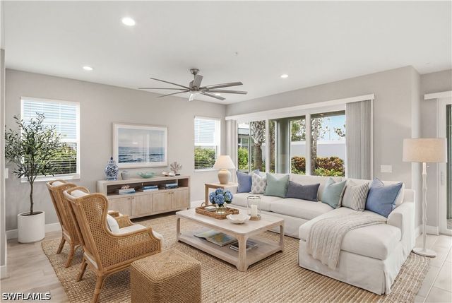 2664 Seychelles CIR 2401, Naples, FL 34112