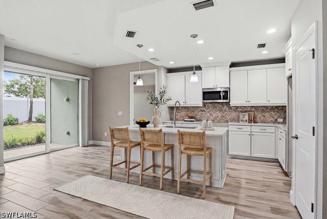 2664 Seychelles CIR 2401, Naples, FL 34112