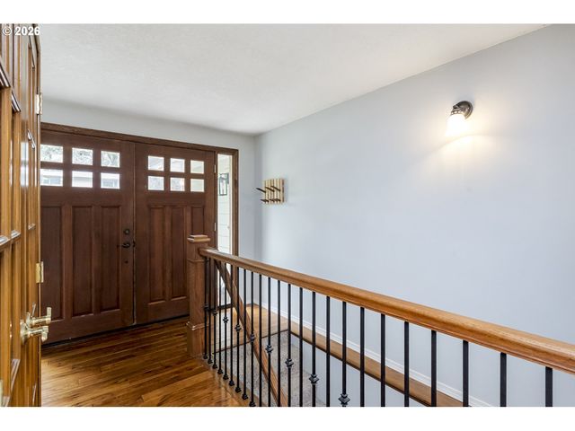 1370 Se EASTWOOD Ct, Milwaukie, OR 97267