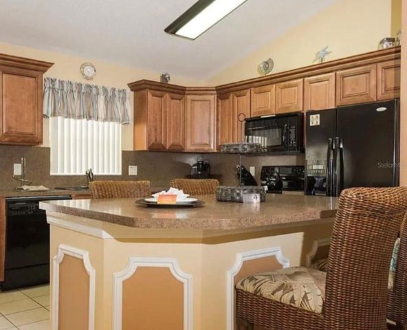 2697 AUTUMN CREEK CIRCLE, Kissimmee, FL 34747