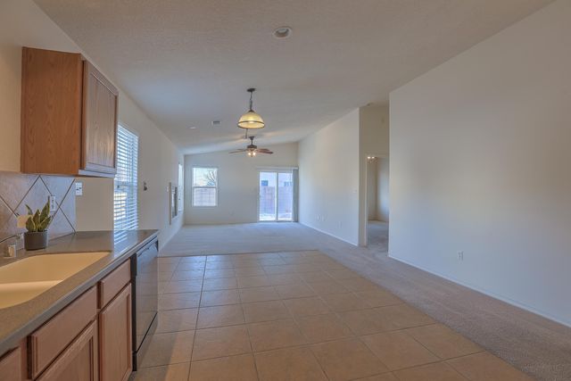 1324 Spruce Meadows Drive NE, Rio Rancho, NM 87144