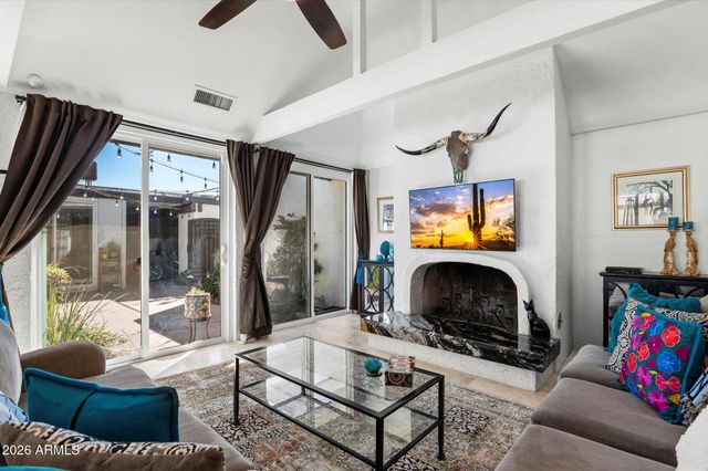 7005 N BARBADOS Place, Phoenix, AZ 85021