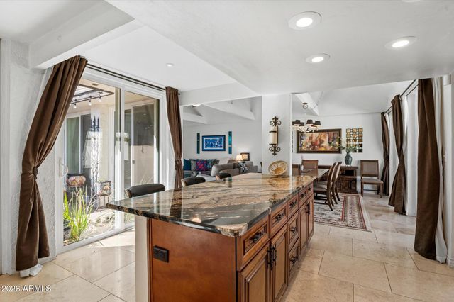 7005 N BARBADOS Place, Phoenix, AZ 85021