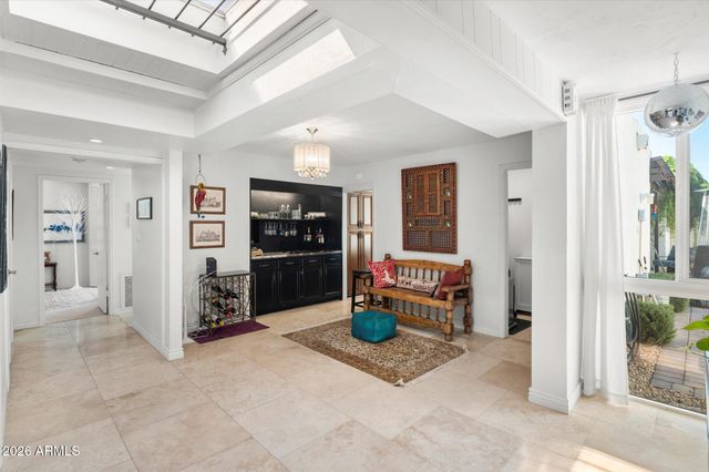 7005 N BARBADOS Place, Phoenix, AZ 85021