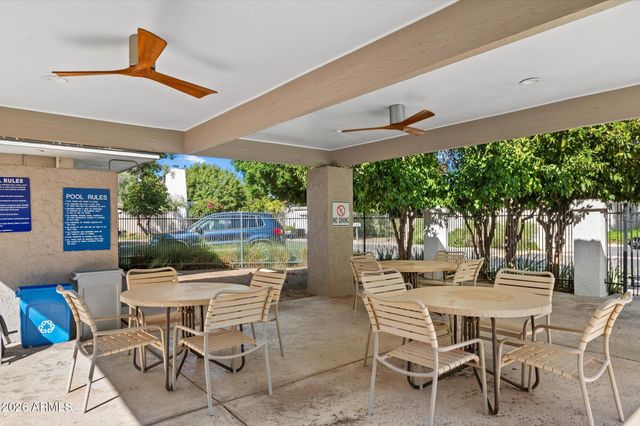 7005 N BARBADOS Place, Phoenix, AZ 85021