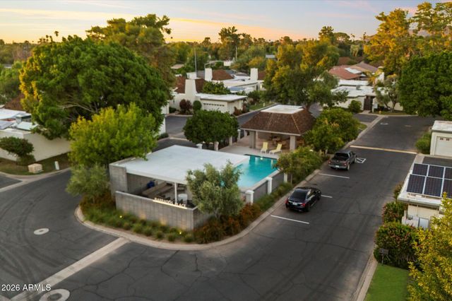 7005 N BARBADOS Place, Phoenix, AZ 85021