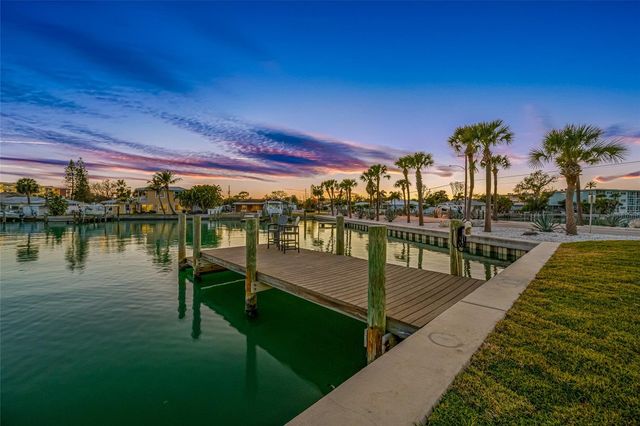 370 59TH AVENUE, St Pete Beach, FL 33706