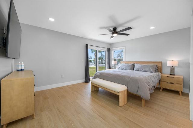 370 59TH AVENUE, St Pete Beach, FL 33706