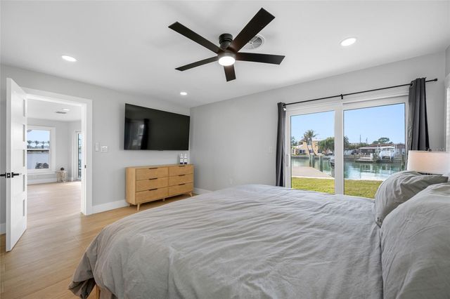 370 59TH AVENUE, St Pete Beach, FL 33706