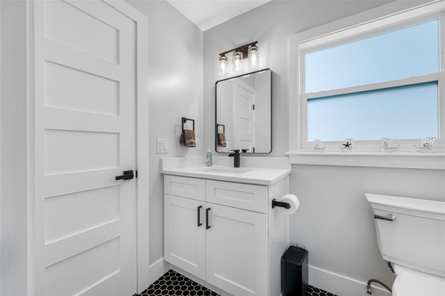 370 59TH AVENUE, St Pete Beach, FL 33706