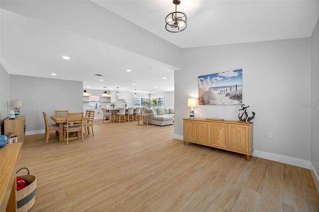 370 59TH AVENUE, St Pete Beach, FL 33706