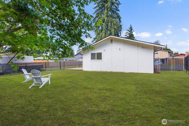 11829 SE 318th Place, Auburn, WA 98092