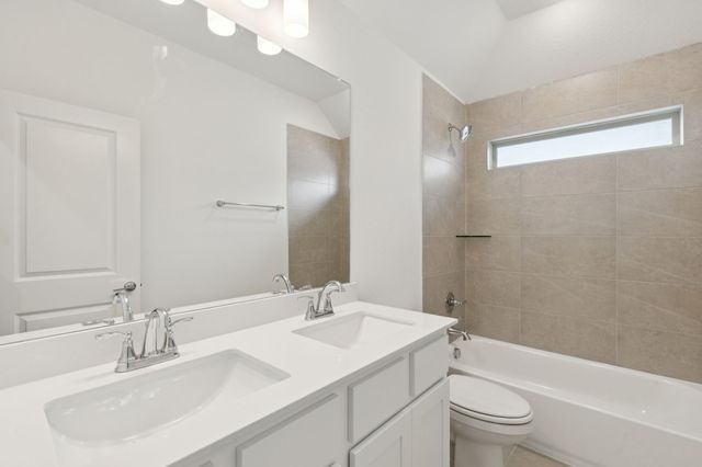 2197 Vista Way, Waxahachie, TX 75165