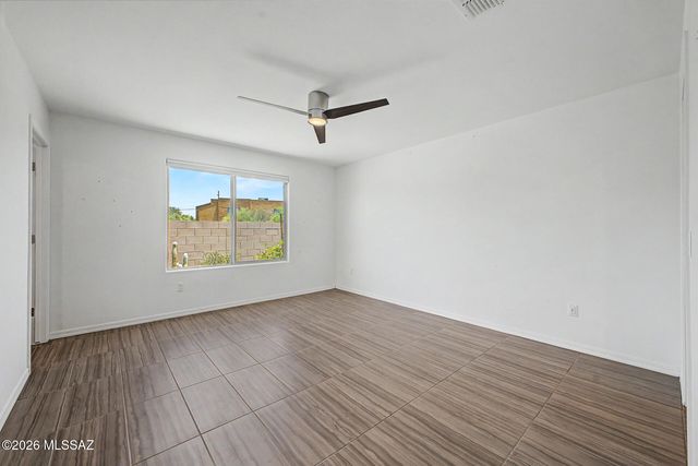8675 E Seabury Court, Tucson, AZ 85710