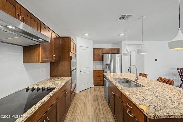 8675 E Seabury Court, Tucson, AZ 85710