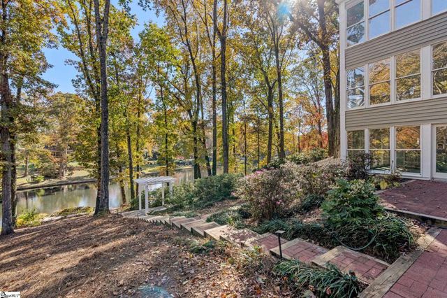 122 Lakecrest Drive, Greenville, SC 29609