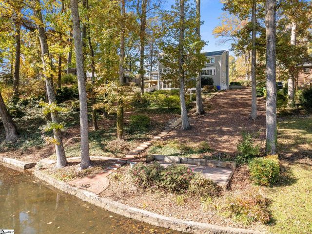 122 Lakecrest Drive, Greenville, SC 29609