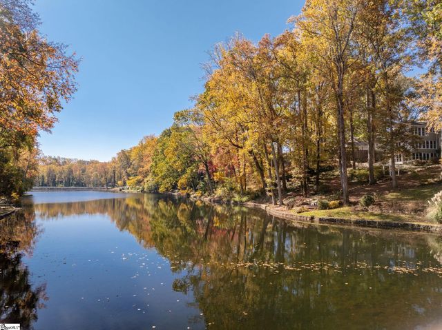 122 Lakecrest Drive, Greenville, SC 29609