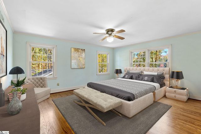 122 Lakecrest Drive, Greenville, SC 29609