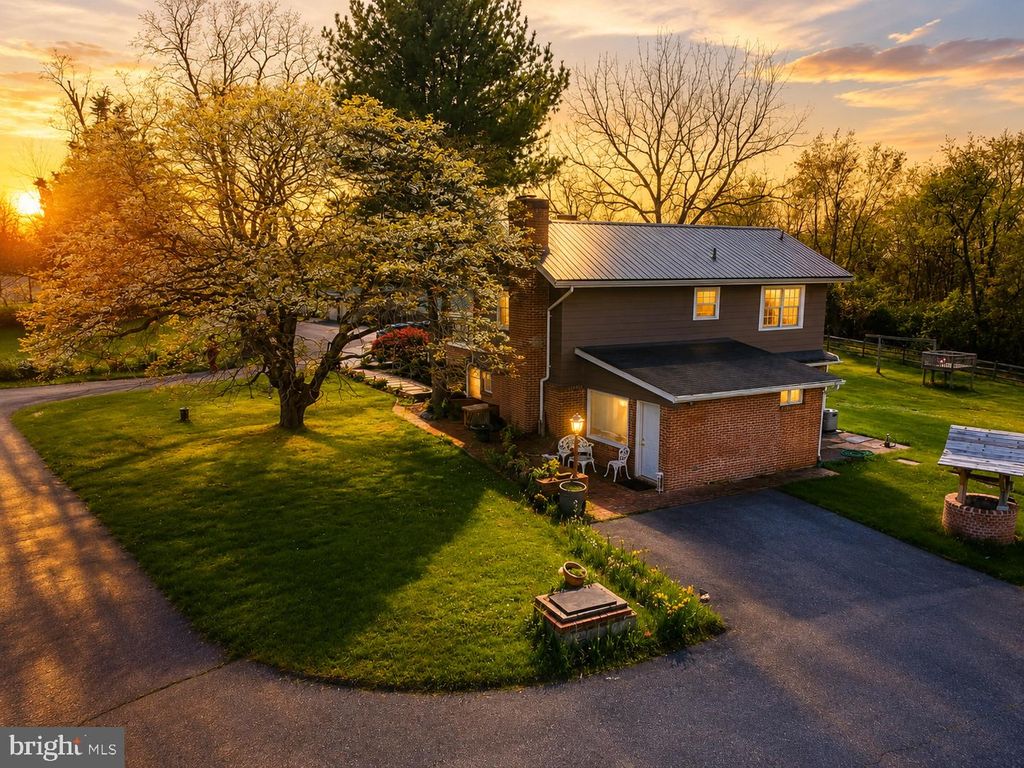 21680 LEITERSBURG PIKE, Hagerstown, MD 21742