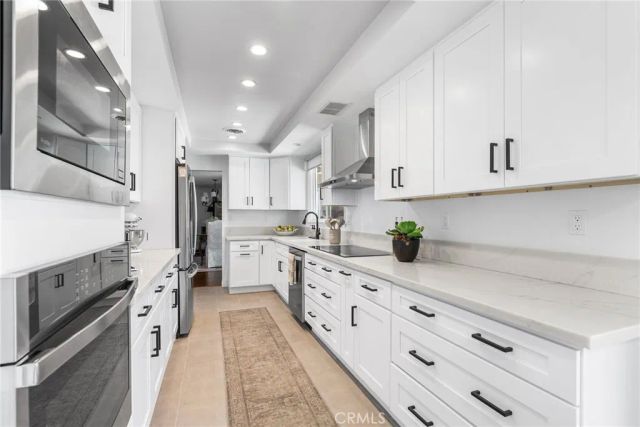13831 Winthrope Street, North Tustin, CA 92705