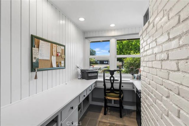 13831 Winthrope Street, North Tustin, CA 92705