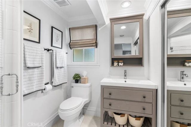 13831 Winthrope Street, North Tustin, CA 92705