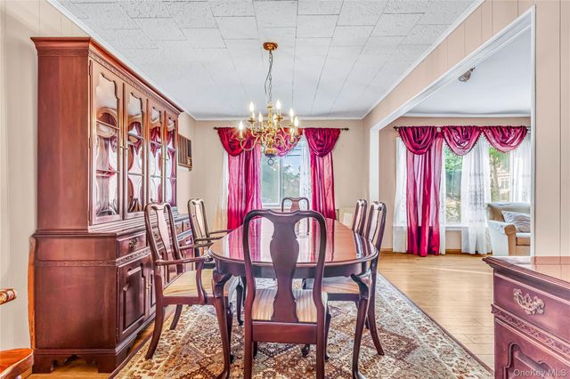 1501 Howell Road, Valley Stream, NY 11580