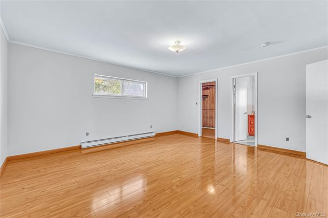 1501 Howell Road, Valley Stream, NY 11580