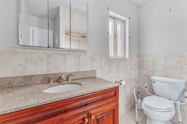 1501 Howell Road, Valley Stream, NY 11580